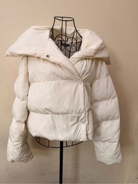 SHEIN BAE XS Cropped Puffer Jacket White Cream Wrap Asymmetrical Snap Oversized